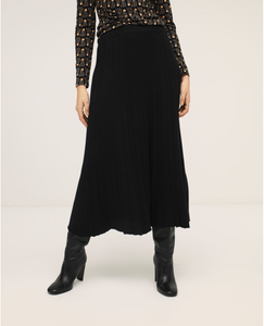 636- Black Ribbed Skirt - Surkana