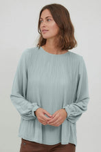 Load image into Gallery viewer, 9985- Green Blouse - Fransa