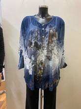 Load image into Gallery viewer, 20117 DECK Blouse with Cami Vest- Blue Mix