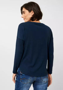 318630 Top with ‘Love’ Print- Navy/Silver- Cecil